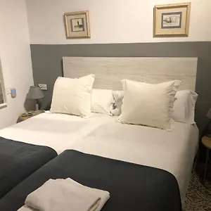 Encantador En El Centro Siviglia